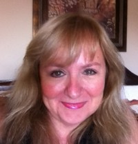 Christine Bongiorno-Grabau, sales HomeWorld Furniture Honolulu